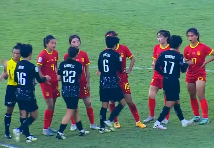 中国队1-2负于韩国队最终获得U17女足亚洲杯第四名，无缘世界杯